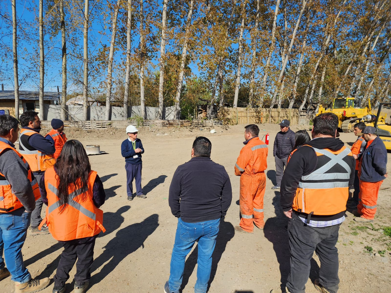 ICT capacita a su equipo en el manejo de extintores portátiles para reforzar la seguridad laboral